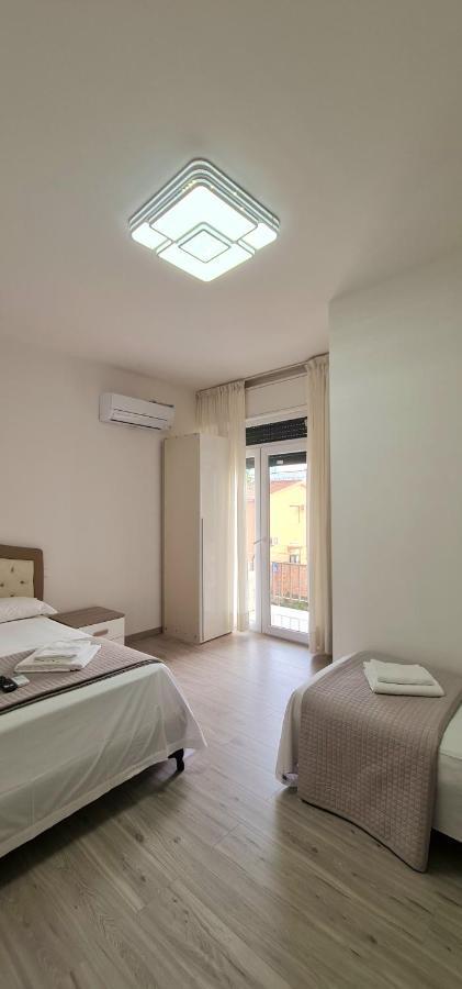 Farah'S House Ξενοδοχείο Πάδοβα Δωμάτιο φωτογραφία